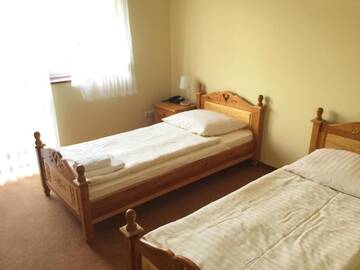 Фото номера Standard Double Room (**) Отель Zajazd Chyżne г. Chyżne 8